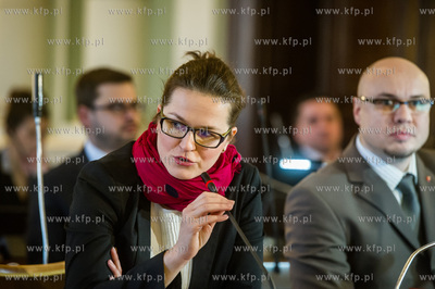 Gdansk. Nowy Ratusz. Sesja Rady Miasta Gdanska. Glosowanie...