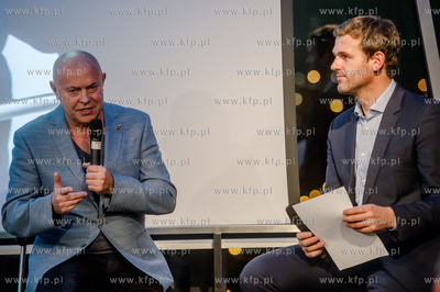 Gdansk. Olivia Sky Club.  Spotkanie Mistrzow z Romanem...