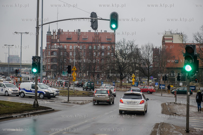 Gdansk. Przygotwania do zmian organizacji ruchu, polegajacych...