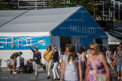 Plac Przyjaciół Sopotu. Festiwal Literacki Sopot....
