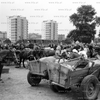 Rynek na Łąkowej w Gdańsku.
1972
Fot. Zbigniew Kosycarz...