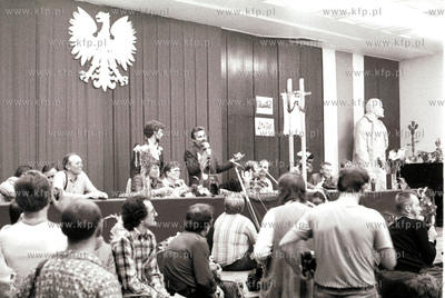 Strajk Sierpien'80 w Stoczni Gdanskiej im Lenina. Nz...