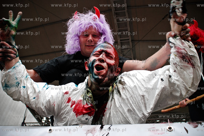 Jedna z atrakcji Jarmarku sw. Dominika byl chrzest...