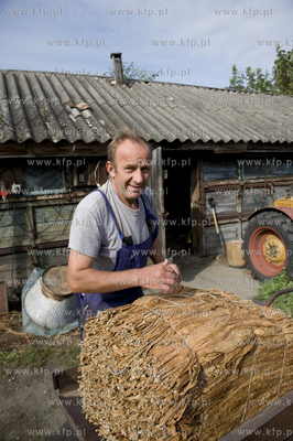 Polskie Stwolno woj. kujawsko-pomorskie  Nz. Gospodarstwo...