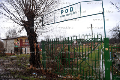 Domek na terenie ogrodkow dzialkowych im. gen. Sikorskiego...