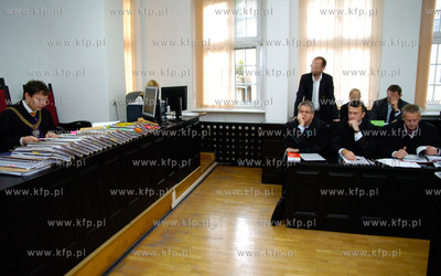 Slupsk

Przed Sadem Okregowym w Slupsku rozpoczela...