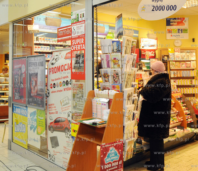 Gdynia, ul. Unruga. Kolektura 8/766 w salonie Inmedio,...