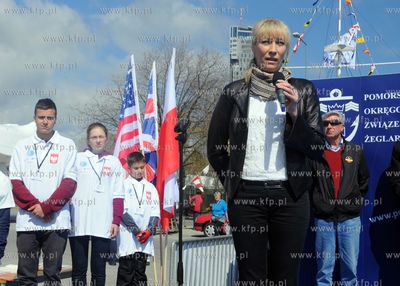 Gdynia. Pozegnanie kpt. Krystiana Szypki, ktory na...