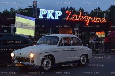 Uroczyste rozswietlenie neonu na dworcu PKP Zakopane.
13.06.2015
Fot....