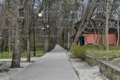 Sopot. Miasto Sopot w czasie stanu epidemii. Nz. pusty...