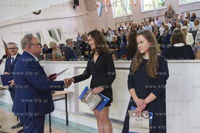 Jubileuszowa uroczystość wręczenia dyplomów matury...