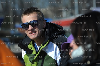 Gdynia. Marcin Mroczek na planie serialu M jak milosc.
30.03.2009
fot....