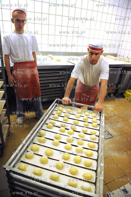 Piekarnia-cukiernia PELLOWSKI w Gdansku. Trwaja przygotowania...