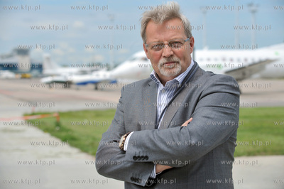Wlodzimierz Machczynski prezes Portu Lotniczego im....