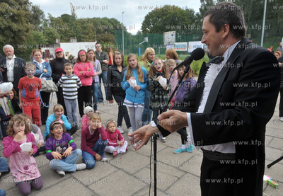 Festyn Poznajmy się na Siedlcach  na pozegnanie lata...