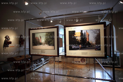 Gdańsk. Muzeum Poczty Polskiej. Wystawa fotograficzna...