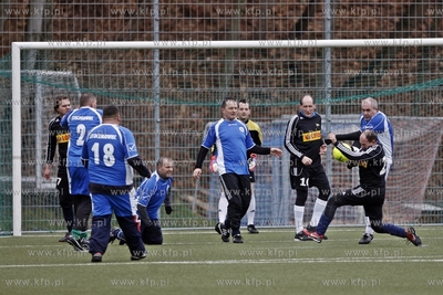 Gdansk. Boisko przy ul. Traugutta.  Sylwestrowy mecz...