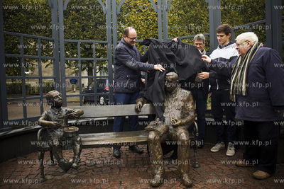 Uroczyste odsłonięcie pomnika Guntera Grassa w Gdańsku...