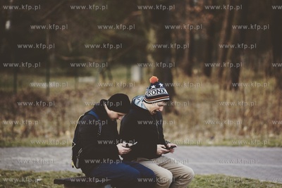 Gdańsk Brzeźno. Alejka z Zaspy na molo. Drugi dzień...