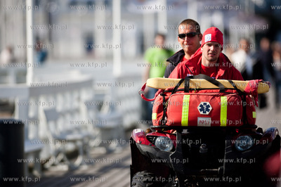 Sopot - molo. Wspolne cwiczenia jednostki ratowniczo...