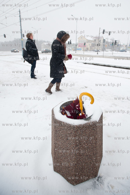 Gdansk. Przystanek tramwajowy na Al. Vaclava Havla....
