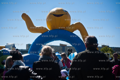 Gdansk. Przymorze. Festyn dla dzieci pt. Wodna Kraina...