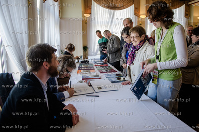 Restauracja Gryf w Zukowie. Promocja albumu Zukowo.
Nz...