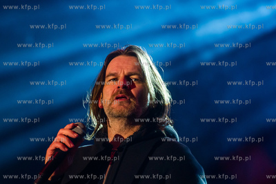 Gdansk. Zabawa sylwestrowa na Targu Weglowym.
Nz Ray...