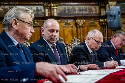 Gdansk. Dwor Artusa. Uroczystosc wreczenia
listow...