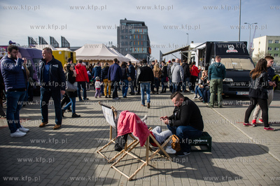 Miedzynarodowe Targi Gdanskie Amber Expo. Free Time...
