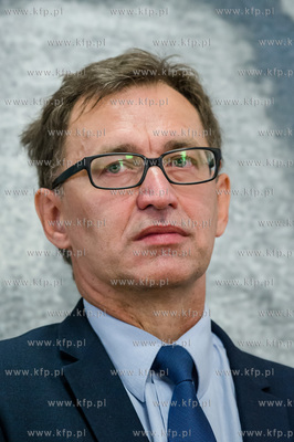 Gdańsk. Historyczna sala BHP. Konferencja prasowa...