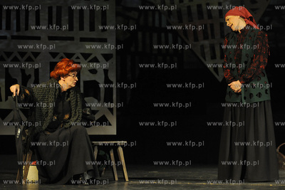 Teatr Muzyczny w Gdyni. III proba generalna spektaklu...