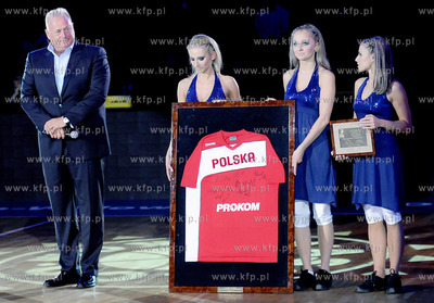 Hala Sportowo - Widowiskowa Gdynia. Wielkie otwarcie...