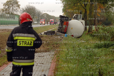 W miejscowosci Kazimierzowo z nieznanych przyczyn cysterna...