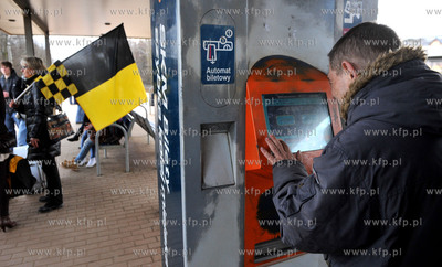 Przystanek SMK Sopot Kamienny Potok. Automat do biletow....