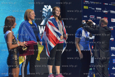 W ostatnim dniu odbywajacych sie w Hali Sportowo -...