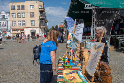 Dzień Flagi Kaszubskiej w Kartuzach. 18.08.2023. Fot....