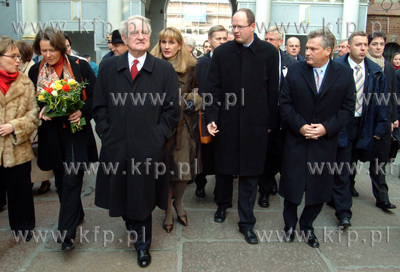 Wizyta w Gdansku prezydentow Aleksandra Kwasniewskiego...