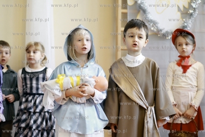 Dzieci z przedszkola nr 2  im. Jana Brzechwy wystapiły...