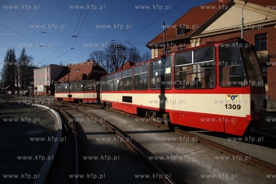 Przebudowa torowiska wzdłuż ulicy Lenartowicza w...