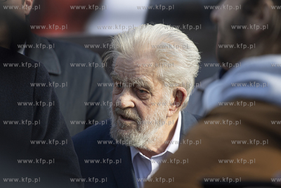 Konferencja zorganizowana przez Jacka Kurskiego oraz...