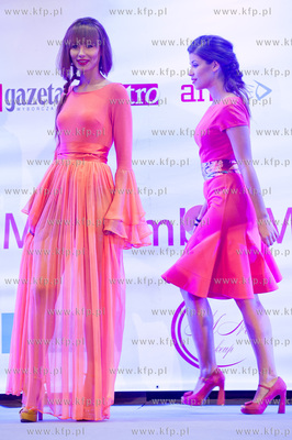 Gdansk. Ergo Arena. IV Trojmiejskie Targi Motoryzacyjne....