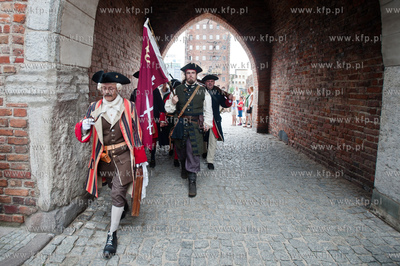 Gdansk. Zlot Zaglowcow Baltic Sail Gdansk 2013. Przemarsz...