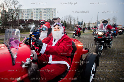 Gdanskl. Plac Dwoch MIast. Parkin pod Ergo Arena. XI...