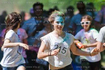 Gdansk. Park Akademicki. Color Run bedacy czescia Color...