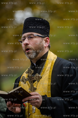 Gdańsk. Cmentarz Nieistniejących Cmentarzy. Modlitwa...