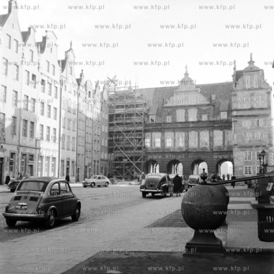 Odbudowa Zielonej Bramy na Długim Targu w Gdańsku.
1959
Fot....