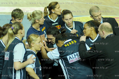 Hala Sportowo Widowiskowa w Gdyni. Mecz Ford  Germaz...