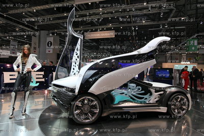 Targi motoryzacyjne w Genewie. Nz. Alfa Romeo Bertone...