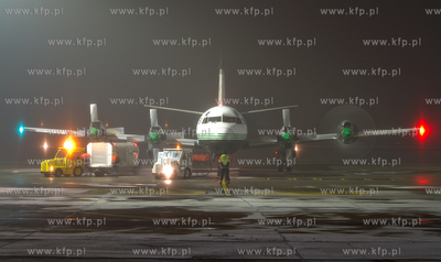 Z gdanskiego lotniska z cargo dla DHL lata jeden z...